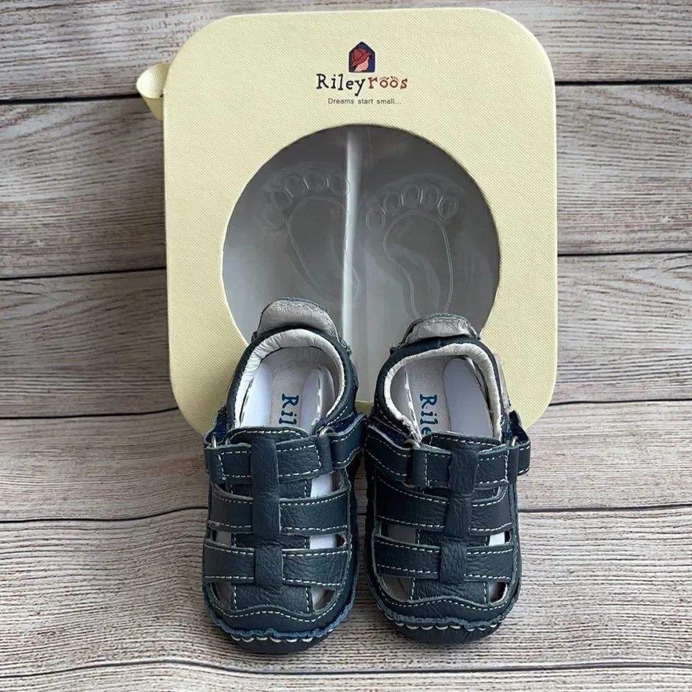 Infant Shoe in Navy